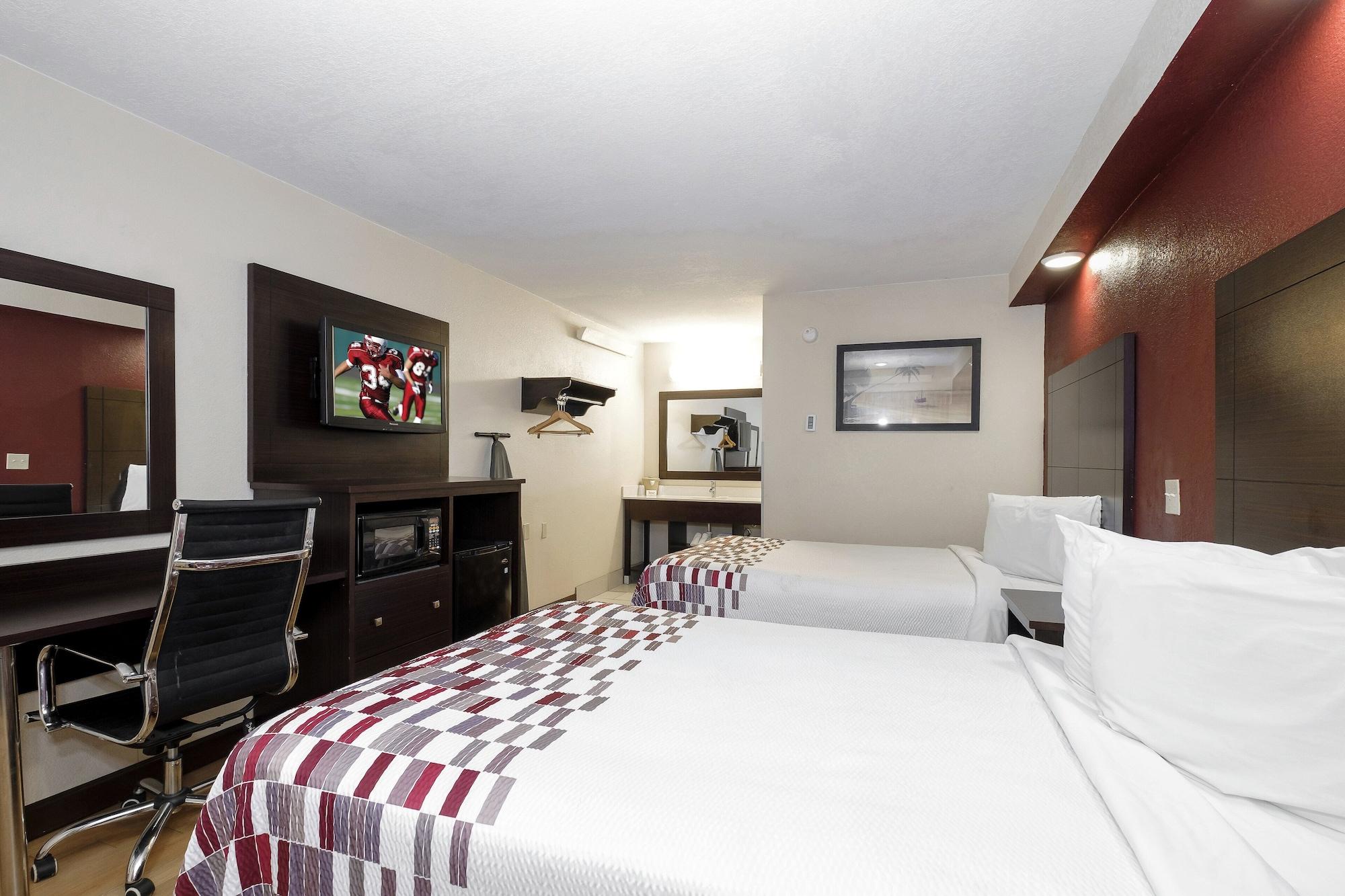 Red Roof Inn Tallahassee - University Екстериор снимка