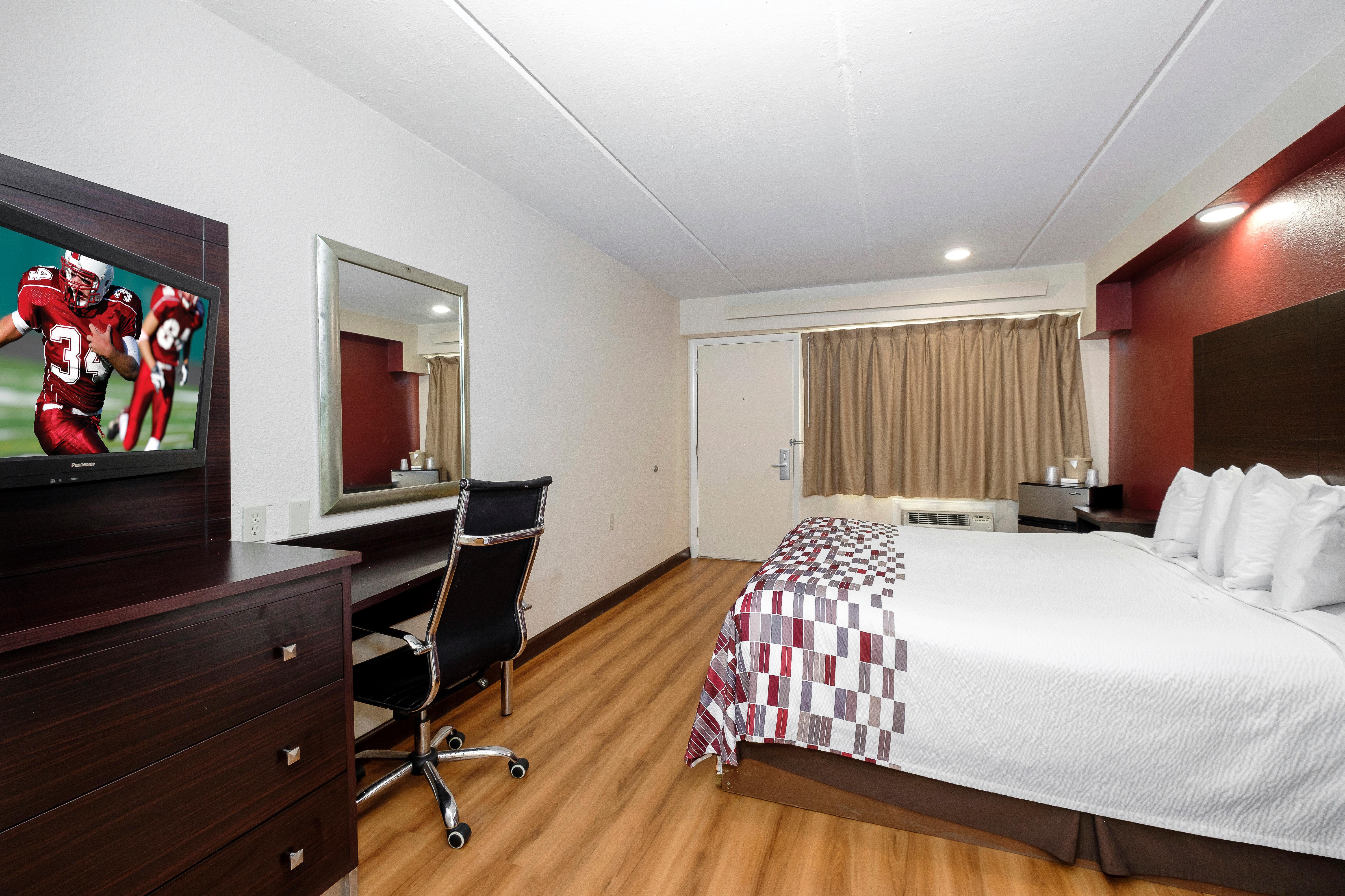 Red Roof Inn Tallahassee - University Екстериор снимка